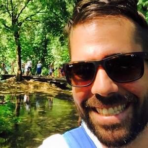 Meet your Posher, Denis